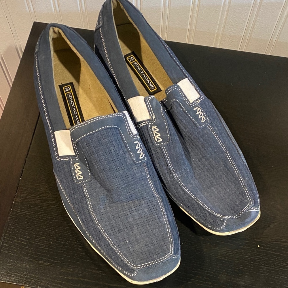 Stacy Adams Navy Blue Slip-On Moccasin Loafers with White Trim